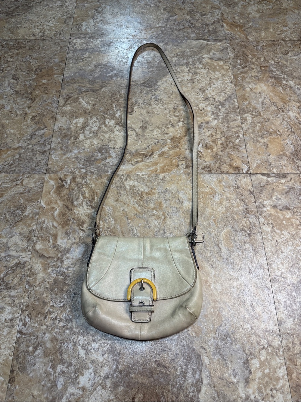 Coach SoHo Cream Leather Crossbody Bag with Yellow Accent *NEEDS CLEANED*